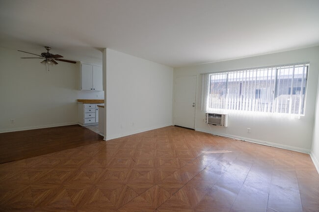 Building Photo - 8800 Cedros Ave