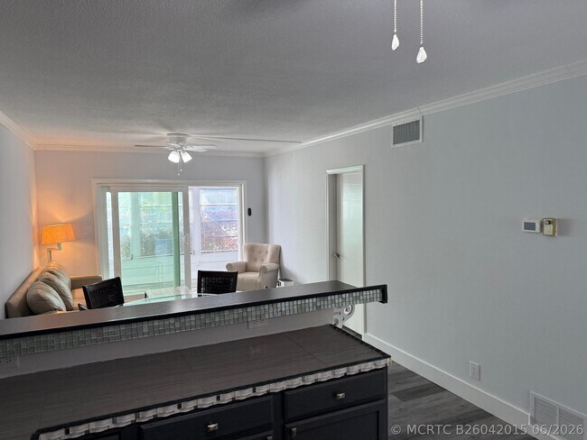 Foto del edificio - 2121 NE 42nd Ct