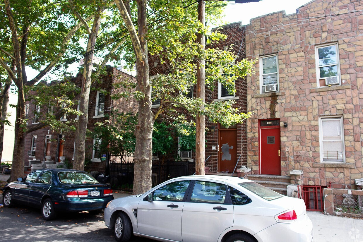 Foto del edificio - 1316 Stratford Ave