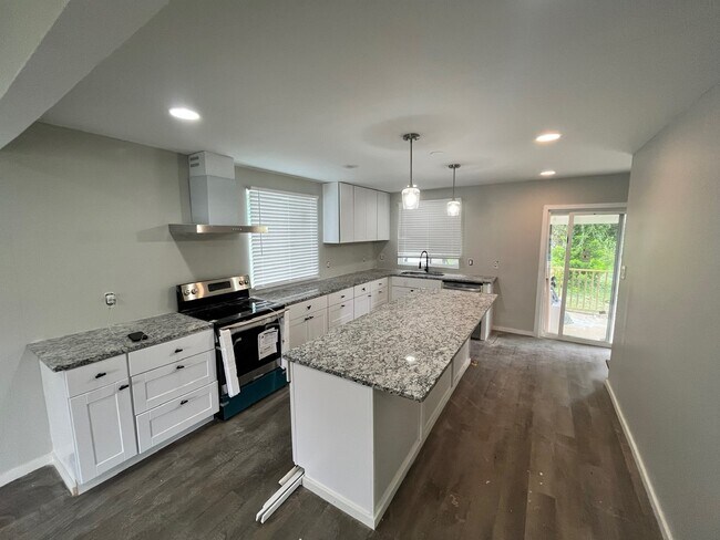 Photo - 1204 Terrell Dr House