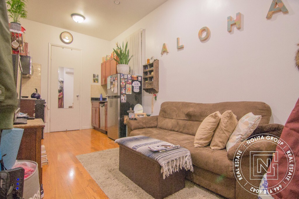 Foto principal - 376 S 4th St