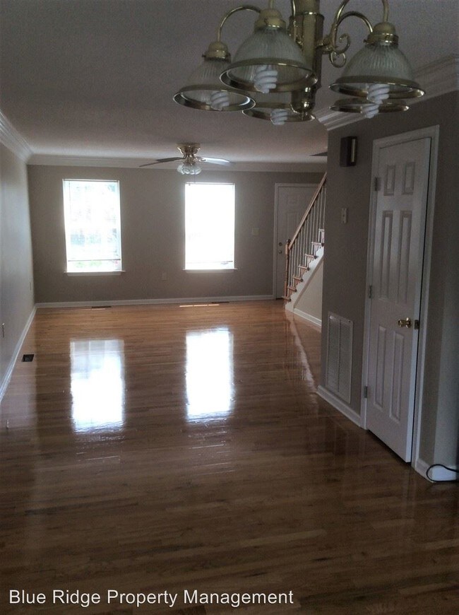 Building Photo - 2 br, 1.5 bath House - 144 Eagle View Pvt Dr