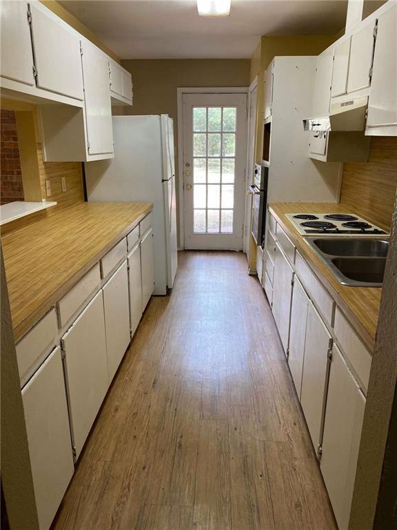 1016 Bois D'Arc St Unit A, Lockhart, TX 78644 Room for Rent in