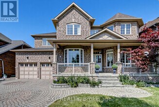 Building Photo - 17 Country Ridge Dr