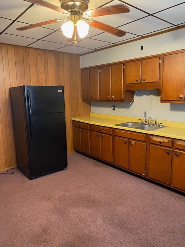 Building Photo - 3 br, 1 bath House - 337 PRESTON AVE