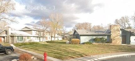 Building Photo - 888 Mesa Ridge Dr