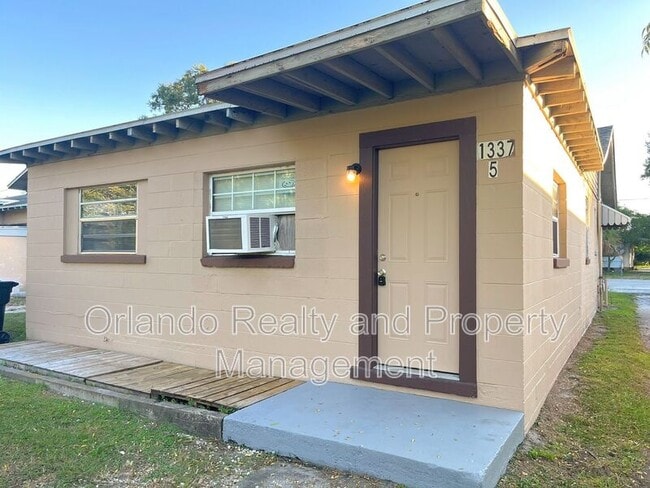 Building Photo - 1337 Winnifred St