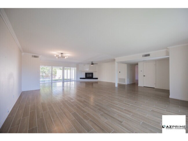 Foto del edificio - Stunning 3/2.5 Phoenix Home - Private Pool...