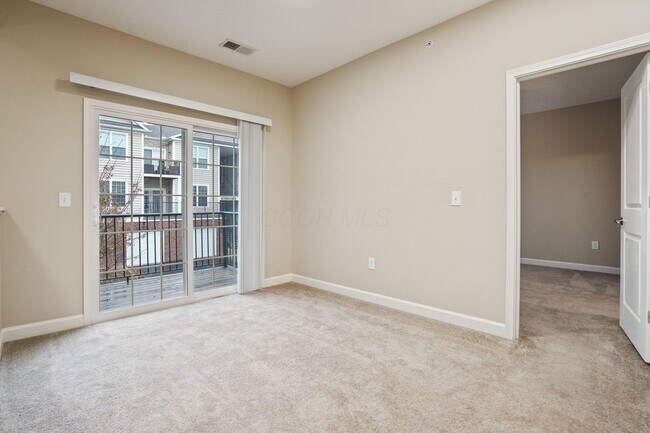 Foto del edificio - 5148 Foxtail Pine St