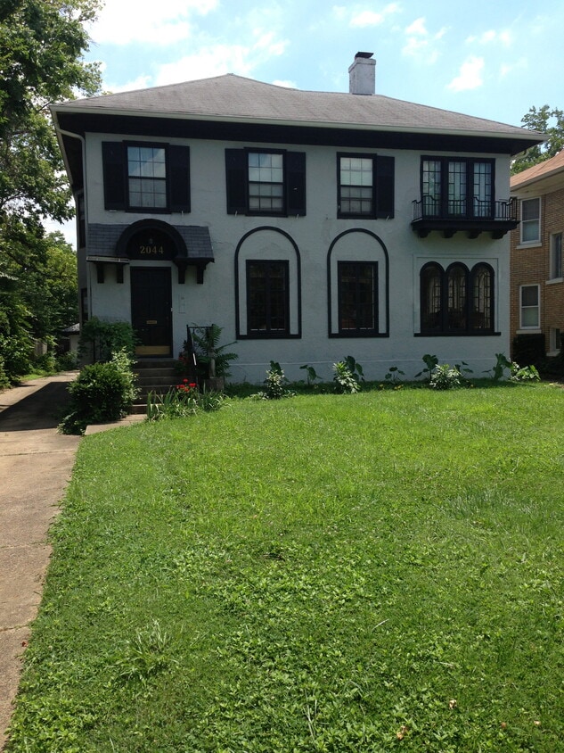 2044 Douglass Blvd Unit 2, Louisville, KY 40205 Apartments in