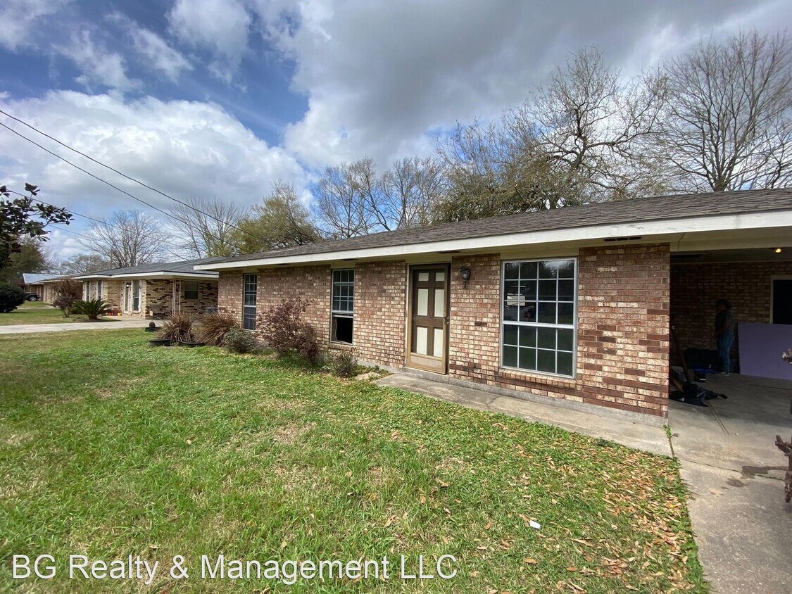 120 Lindsey Cir, Carencro, LA 70520 House Rental in Carencro, LA