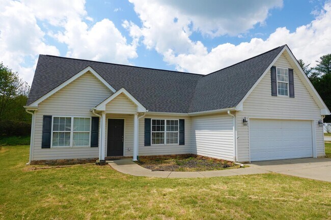 Building Photo - 100 Lauren Wood Cir