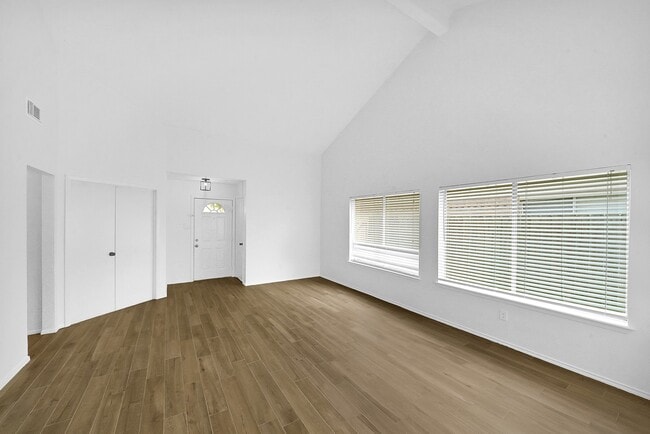 Building Photo - 23823 Griffin House Ln