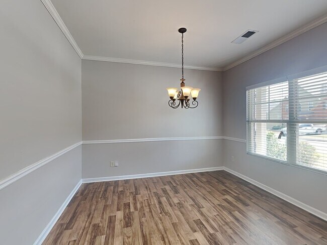 Building Photo - $500 OFF!!! Lovely 4 Bedroom home in Lawre...