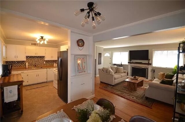 Foto del edificio - 2804 W 75th St