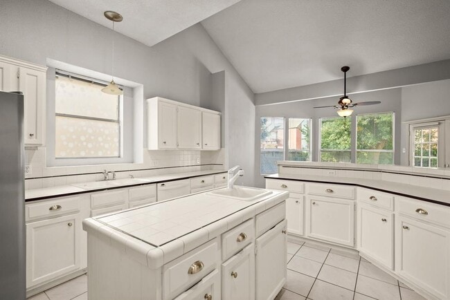 Building Photo - 8113 Elkhorn Mountain Trail