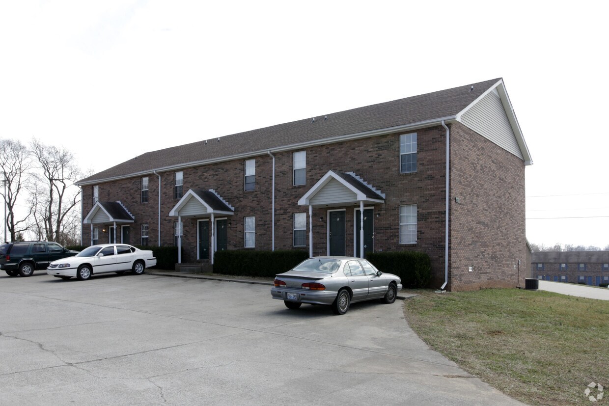 3273 Tower Dr, Clarksville, TN 37042 Apartments in Clarksville, TN