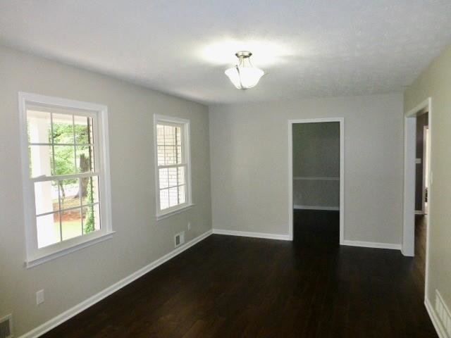 Foto del edificio - 570 Concord Rd SW