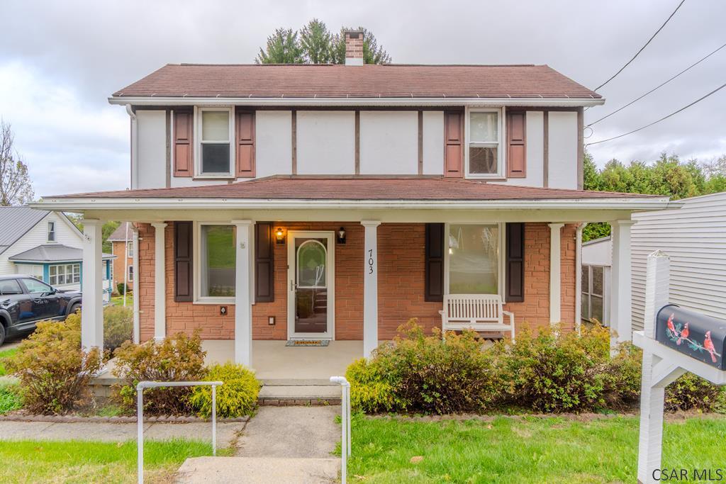 Primary Photo - 703 Saybrook Pl