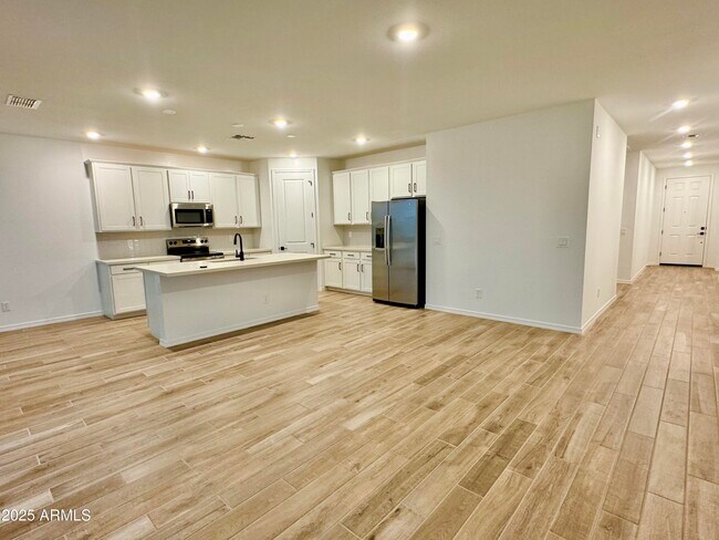 Foto del edificio - 2336 Homesteaders Rd