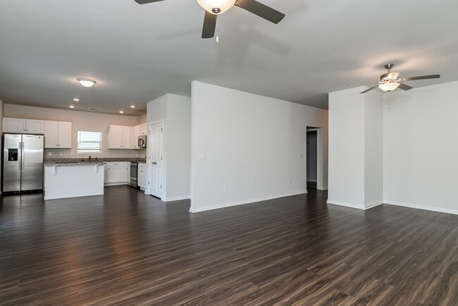 Building Photo - 336 Augustine Dr