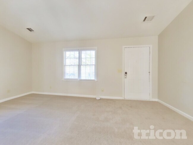 Foto del edificio - 3406 Owens Pass NW