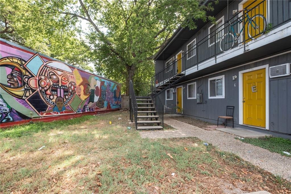 Foto principal - 903 Springdale Rd