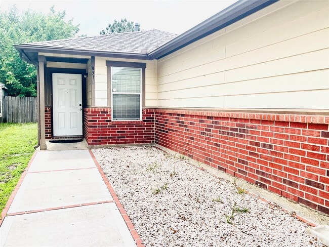 Foto del edificio - 8510 Village Hollow Ln