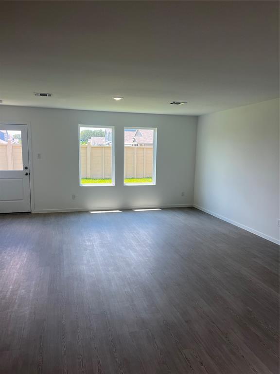 Foto del edificio - 25653 Rose Creek Dr
