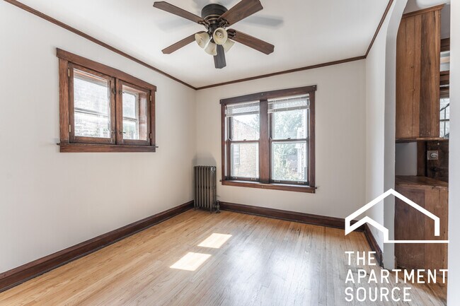 Foto del edificio - 4056 N Paulina St