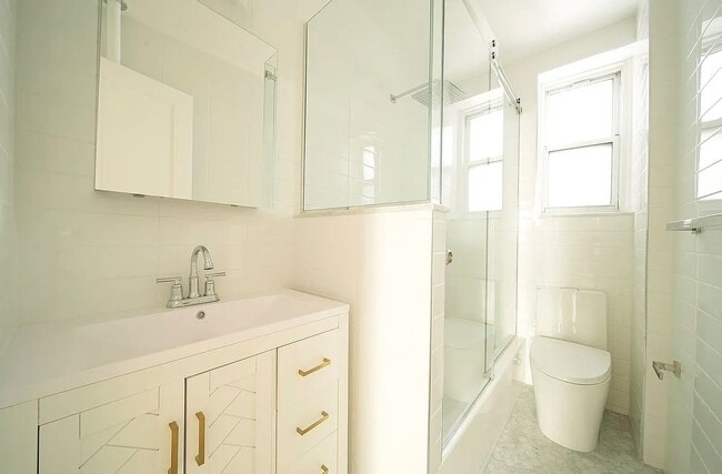 Photo - 30 Clinton St Apartment