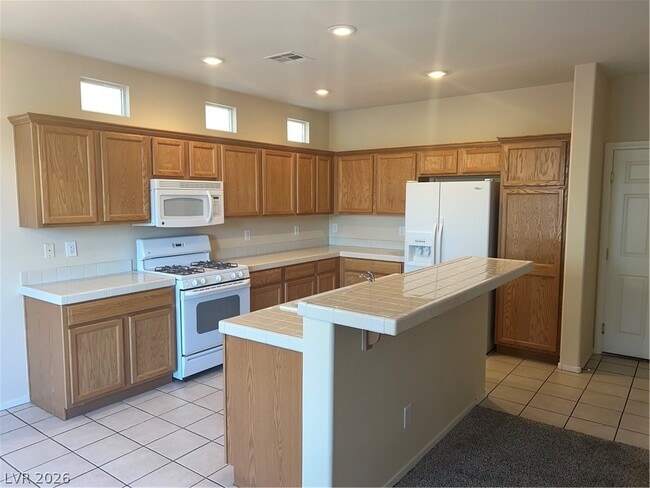 Building Photo - 10236 Wolf Pack Ln