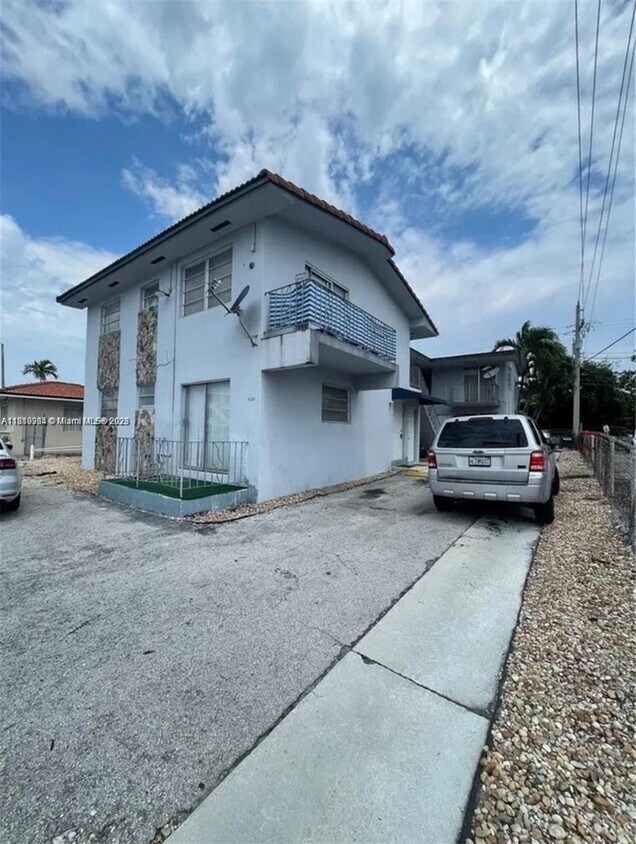 Primary Photo - 4381 W Flagler St