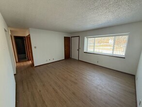 Building Photo - 201-203-203 Jackson St