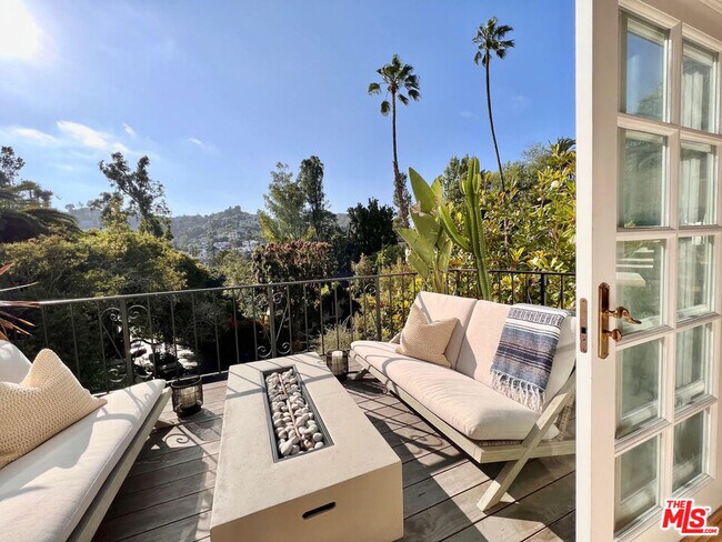 Foto del edificio - 6758 Milner Rd