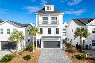 Building Photo - 91 Beach View Dr