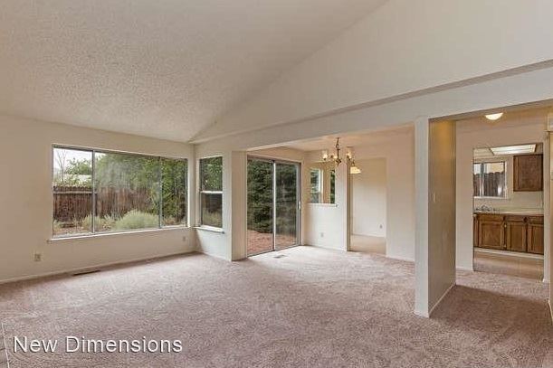 Foto del edificio - 4 br, 3 bath House - 1365 Canyon Creek Road