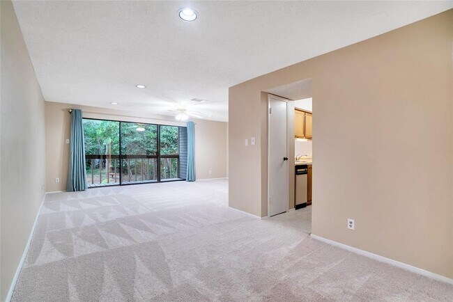 Foto del edificio - 3900 Aspen Dr