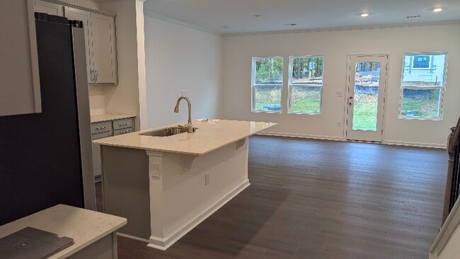 Building Photo - 3111 Vitner Dr