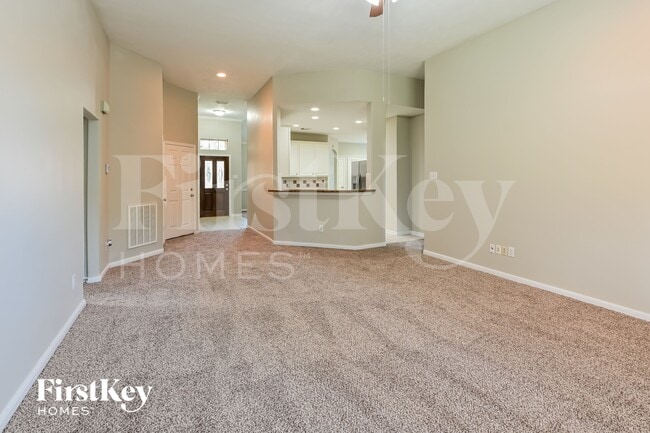 Foto del edificio - 23722 River Pl Dr