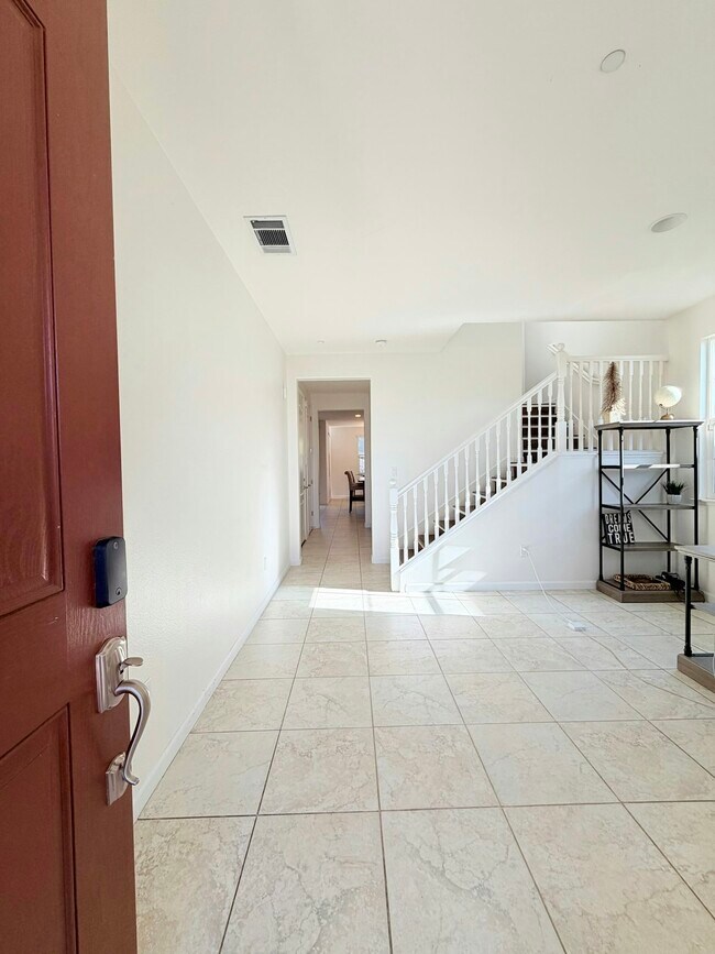 Foto del edificio - 3530 Cydonia Court