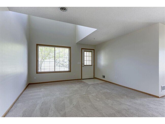 Foto del edificio - 10958 Lexington Dr