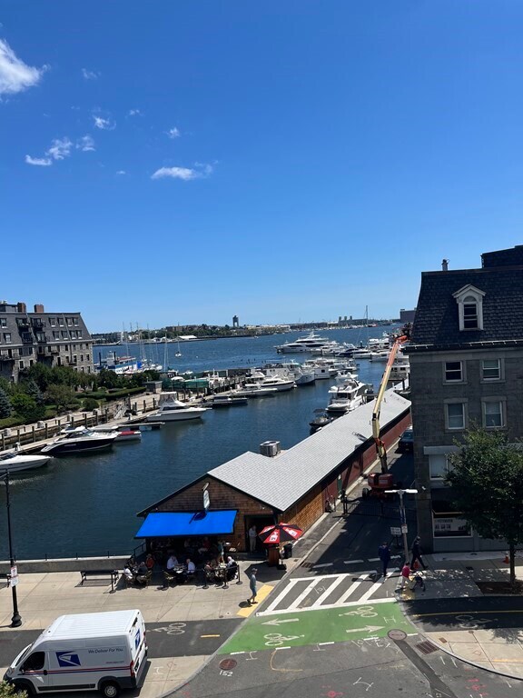 Foto del edificio - 10 Commercial Wharf