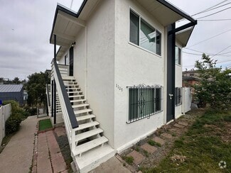 Building Photo - 1109 S 36th St