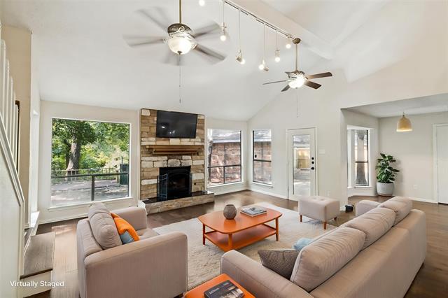 Foto del edificio - 4710 Fallon Pl