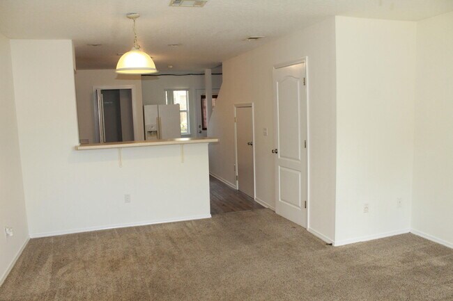 Building Photo - 1802 Shay-Lin Ct