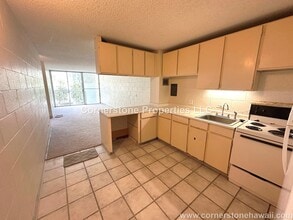 Building Photo - 1520 Spreckels St