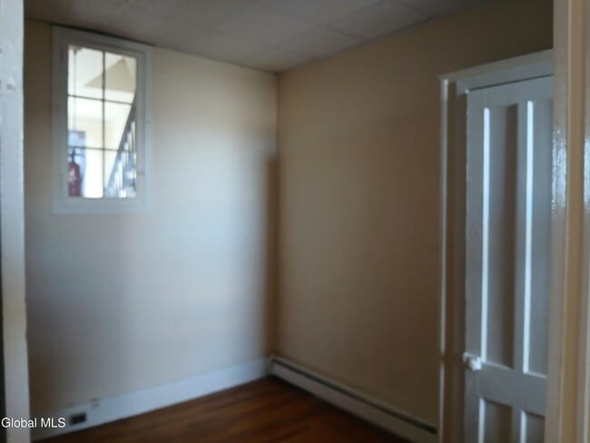 Foto del edificio - 1826 3rd Ave