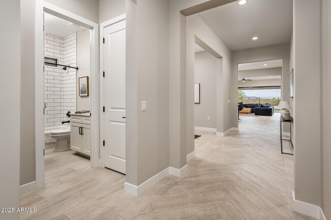 Foto del edificio - 6615 E Libby St