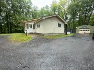 Building Photo - 130 Whitlock Rd